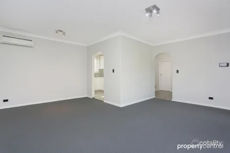 Property photo of 1/9-13 Rodgers Street Kingswood NSW 2747