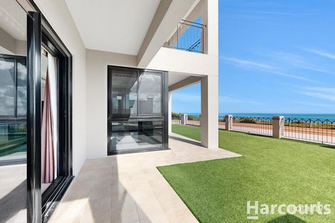 Property photo of 248 Ocean Drive Quinns Rocks WA 6030