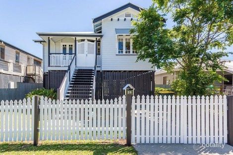 28 Hamilton Ave, Hendra, QLD 4011