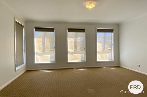 Property photo of 20 Chafia Place Springdale Heights NSW 2641