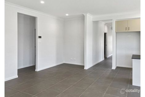 Property photo of 9 Samuel Street Cliftleigh NSW 2321