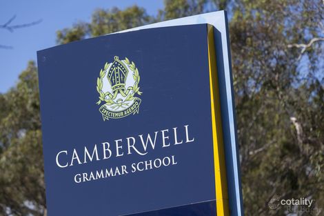 Property photo of 11 Raheen Drive Kew VIC 3101