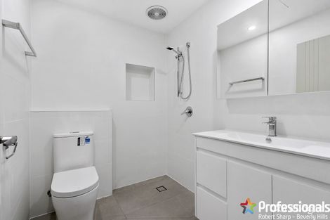 Property photo of 21 Lee Avenue Beverly Hills NSW 2209