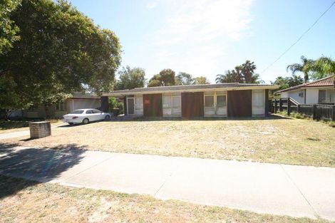 22 Fleetwood Rd, Lynwood, WA 6147