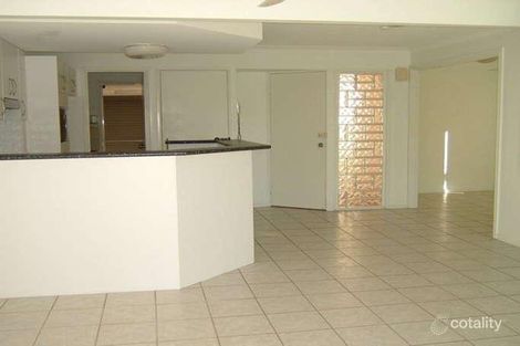 Property photo of 4/300 Cottesloe Drive Mermaid Waters QLD 4218