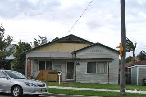 70 Toronto Pde, Sutherland, NSW 2232