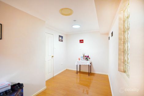 Property photo of 124 Helicia Road Macquarie Fields NSW 2564