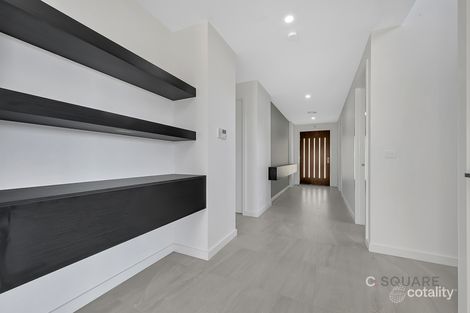 Property photo of 1 Bataba Street Mickleham VIC 3064