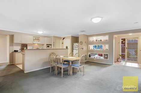Property photo of 4 Alfred Park Drive Tarneit VIC 3029