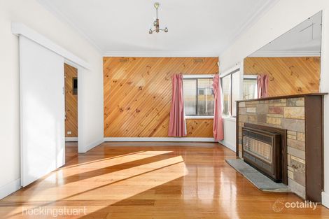 Property photo of 51 Cuthbert Road Reservoir VIC 3073