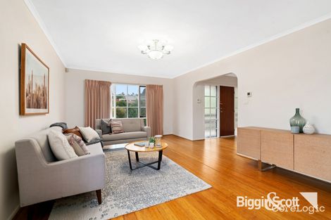 Property photo of 18 Pine Hill Drive Doncaster East VIC 3109