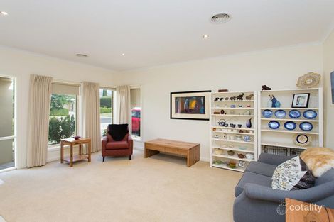 Property photo of 71 Faversham Avenue Lake Gardens VIC 3355