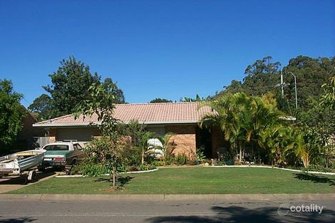 8 Tulloch Dr, Wellington Point, QLD 4160