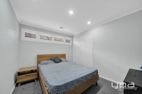 Property photo of 71 Kellerman Drive Point Cook VIC 3030