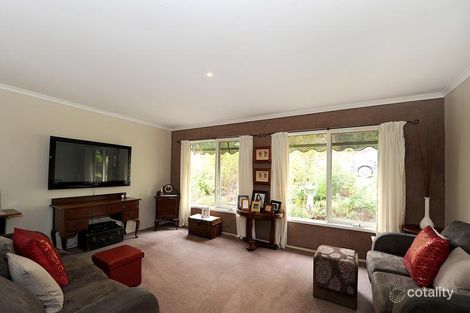 Property photo of 7 Innes Road Gembrook VIC 3783