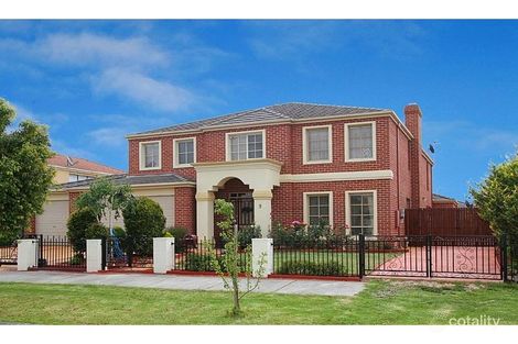 9 Goulburn Way, Taylors Lakes, VIC 3038