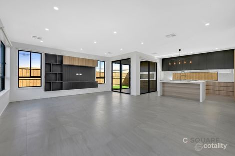 Property photo of 1 Bataba Street Mickleham VIC 3064