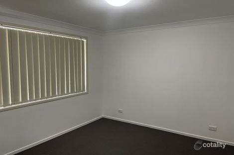 Property photo of 16 Hobbs Close Bateau Bay NSW 2261