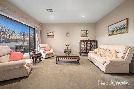 Property photo of 1 Cameron Road Box Hill North VIC 3129