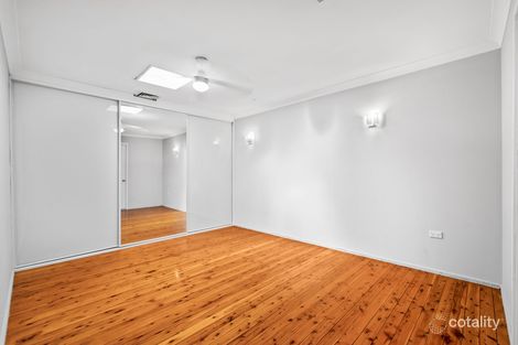 Property photo of 28 Foveaux Avenue Lurnea NSW 2170