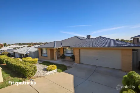 39 Clifton St, Bourkelands, NSW 2650