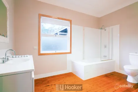 Property photo of 6 Eucalypt Close Wangi Wangi NSW 2267