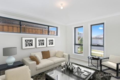 Property photo of 27 Downing Way Gledswood Hills NSW 2557