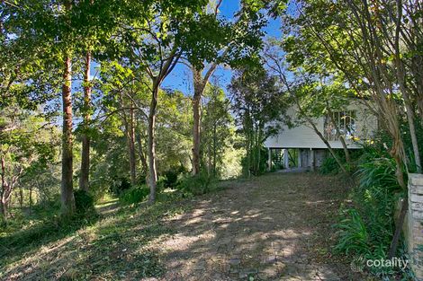 109 Savages Rd, Brookfield, QLD 4069