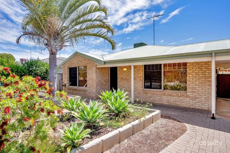 Property photo of 27 Templetonia Promenade Halls Head WA 6210