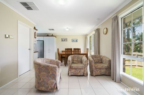Property photo of 122 Bellara Drive Croydon VIC 3136