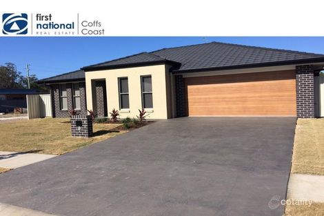 13 Surfsea Ave, Sandy Beach, NSW 2456