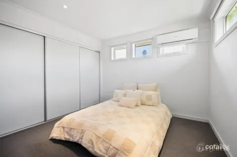 Property photo of 33 Tilbavale Close Hallam VIC 3803