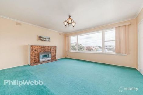 Property photo of 2 Parkview Place Doncaster VIC 3108
