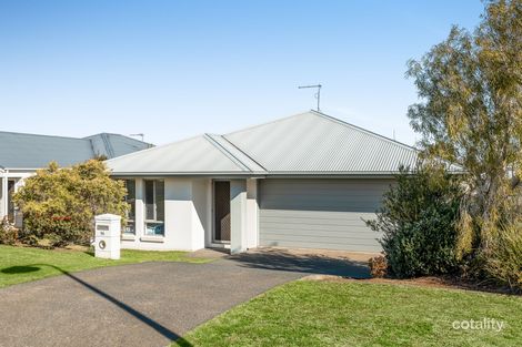 Property photo of 96 Sanctuary Drive Cranley QLD 4350