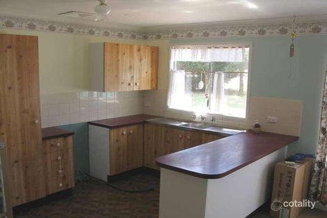 Property photo of 82 Amaroo Road Invergowrie NSW 2350