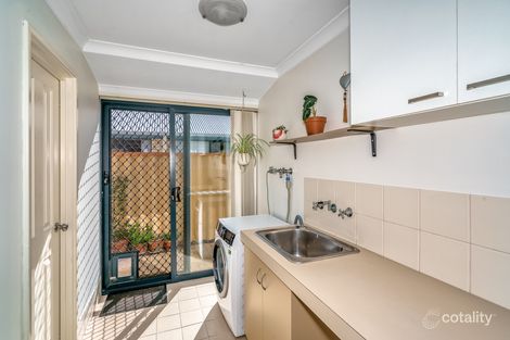 Property photo of 22 Pastrana Crescent Port Kennedy WA 6172