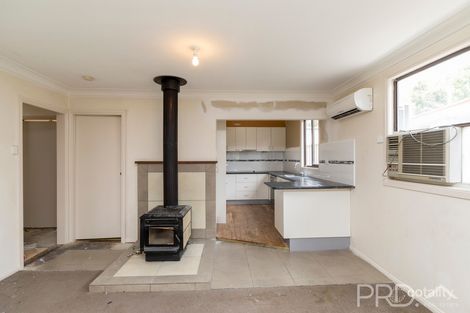 Property photo of 17 Bogong Place Tumut NSW 2720