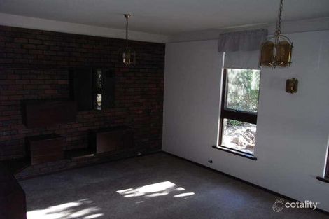 Property photo of 18 Middleton Way Bull Creek WA 6149