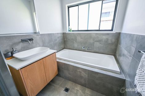 Property photo of 49 Aspen Way Arundel QLD 4214