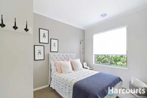 Property photo of 286 Alisma Boulevard Cranbourne North VIC 3977