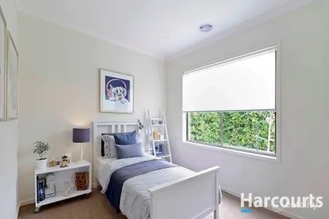 Property photo of 286 Alisma Boulevard Cranbourne North VIC 3977