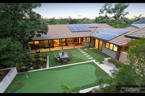 Property photo of 32 Matingara Street Chapel Hill QLD 4069