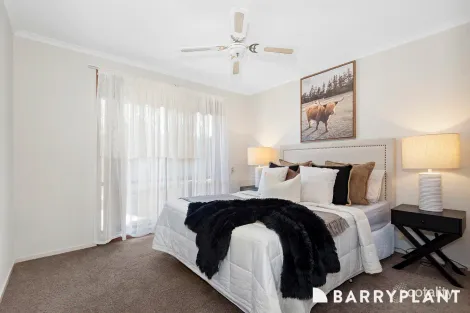 Property photo of 5 Bowen Court Berwick VIC 3806