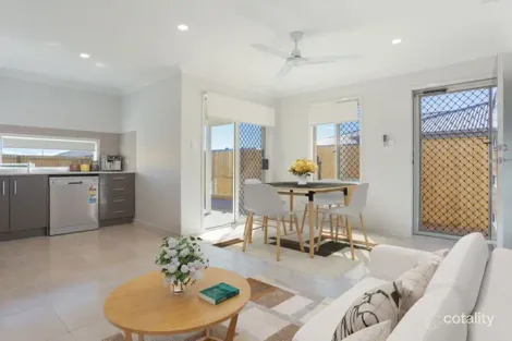 2/11 Splendour Cct, Yarrabilba, QLD 4207