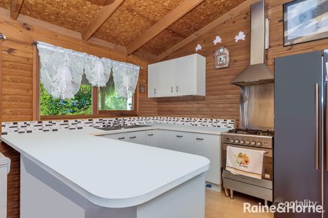 Property photo of 2 Louise Street Cranbrook QLD 4814