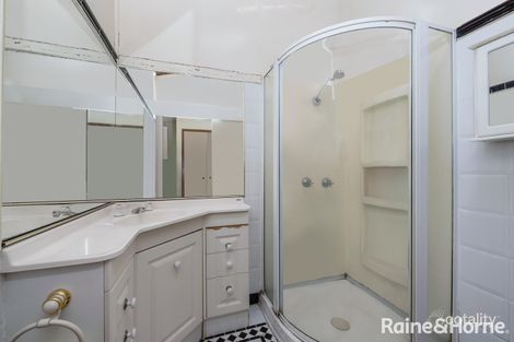 Property photo of 2 Louise Street Cranbrook QLD 4814