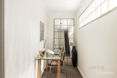 Property photo of 2B Elm Grove McKinnon VIC 3204