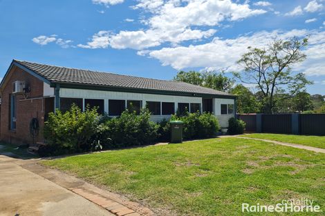 Property photo of 8 Clematis Place Macquarie Fields NSW 2564