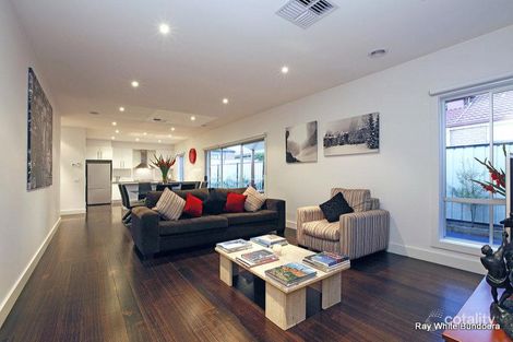 Property photo of 19 Anglers Drive Epping VIC 3076