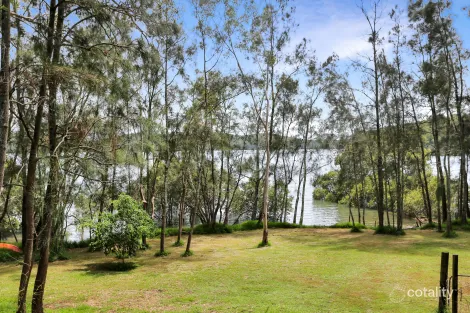 Property photo of 18 The Point Bundabah NSW 2324